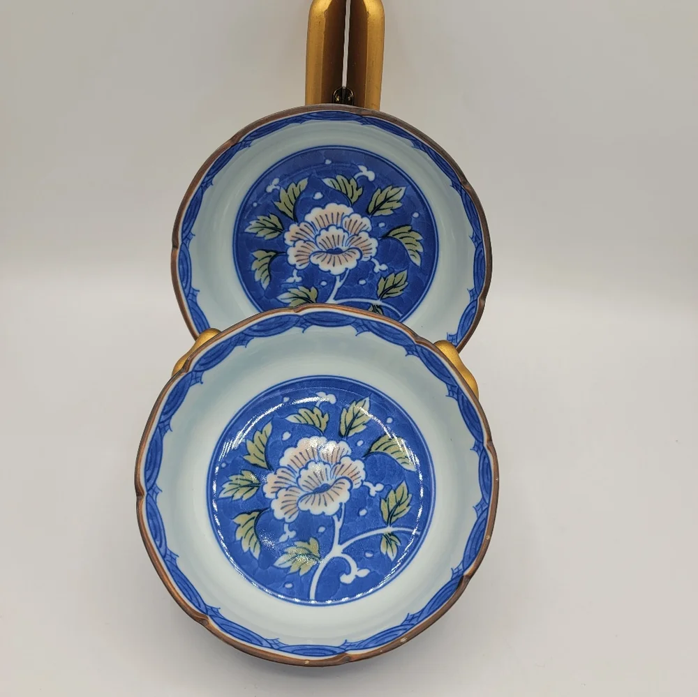Arita Japan Porcelain Bowls Chrysanthemum Cobalt Blue Gold Set of 2 60s Vintage
